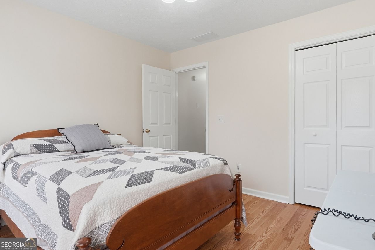 8225 Wimbledon Court Gainesville - Photo 27