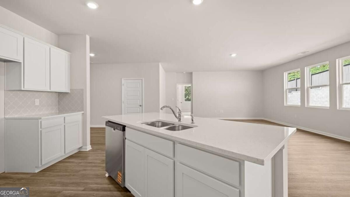 1241 Kingston Avenue Buckhead - Photo 12