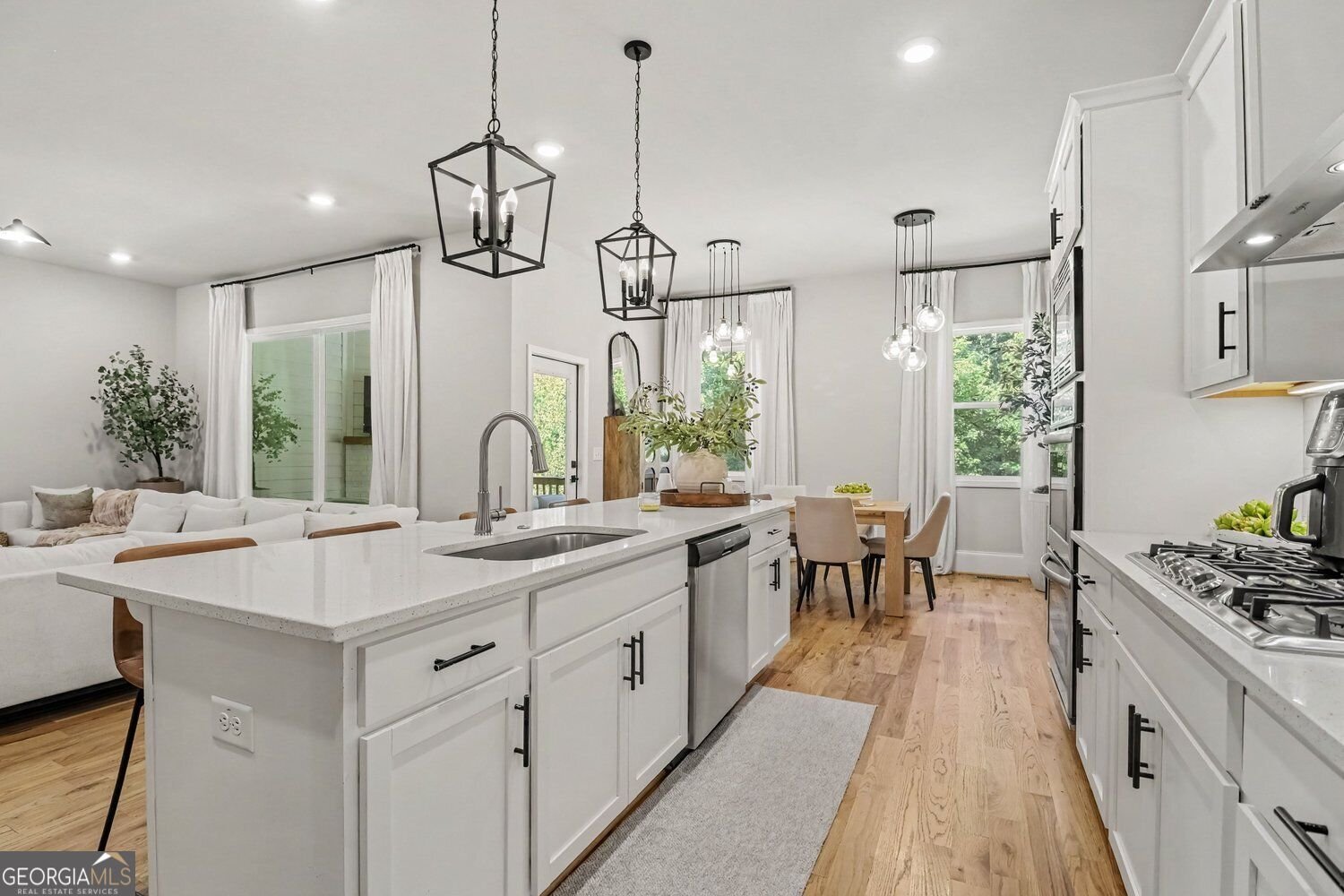 2058 Sydney Cove Court Buford - Photo 11