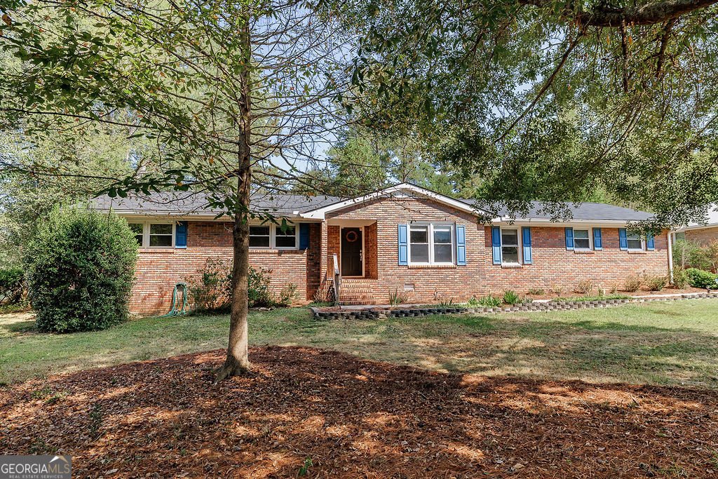 525 Cedar Creek Drive Athens - main photo