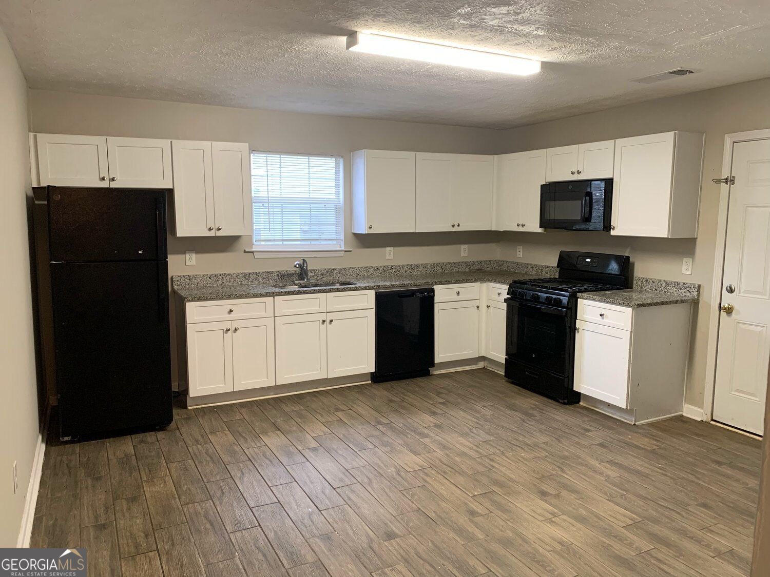 3552 Boulder Circle Ellenwood - Photo 15