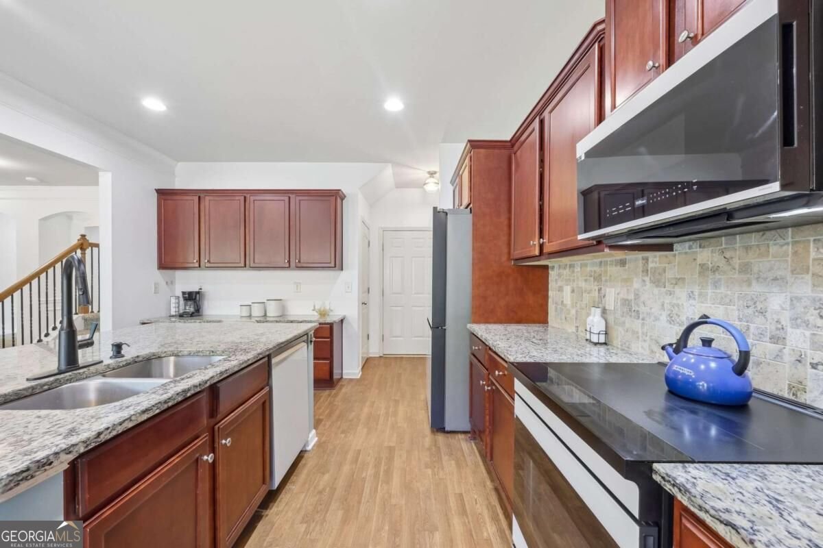 708 Pineglen Drive Acworth - Photo 8