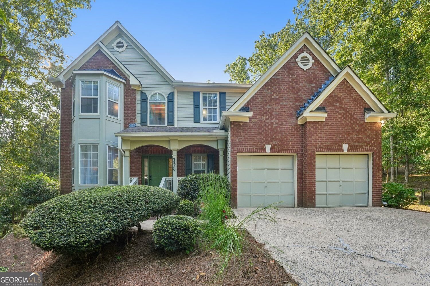 195 Sable Pointe Drive Milton - main photo