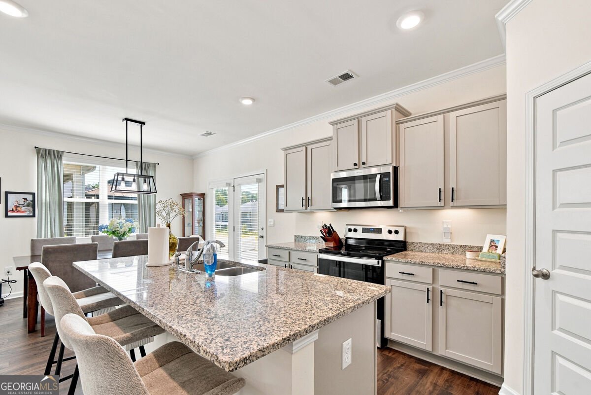 385 Shasta Court Hoschton - Photo 6