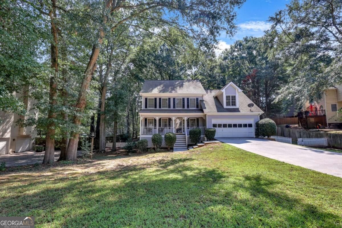 2900 Riverbend Drive Snellville - main photo