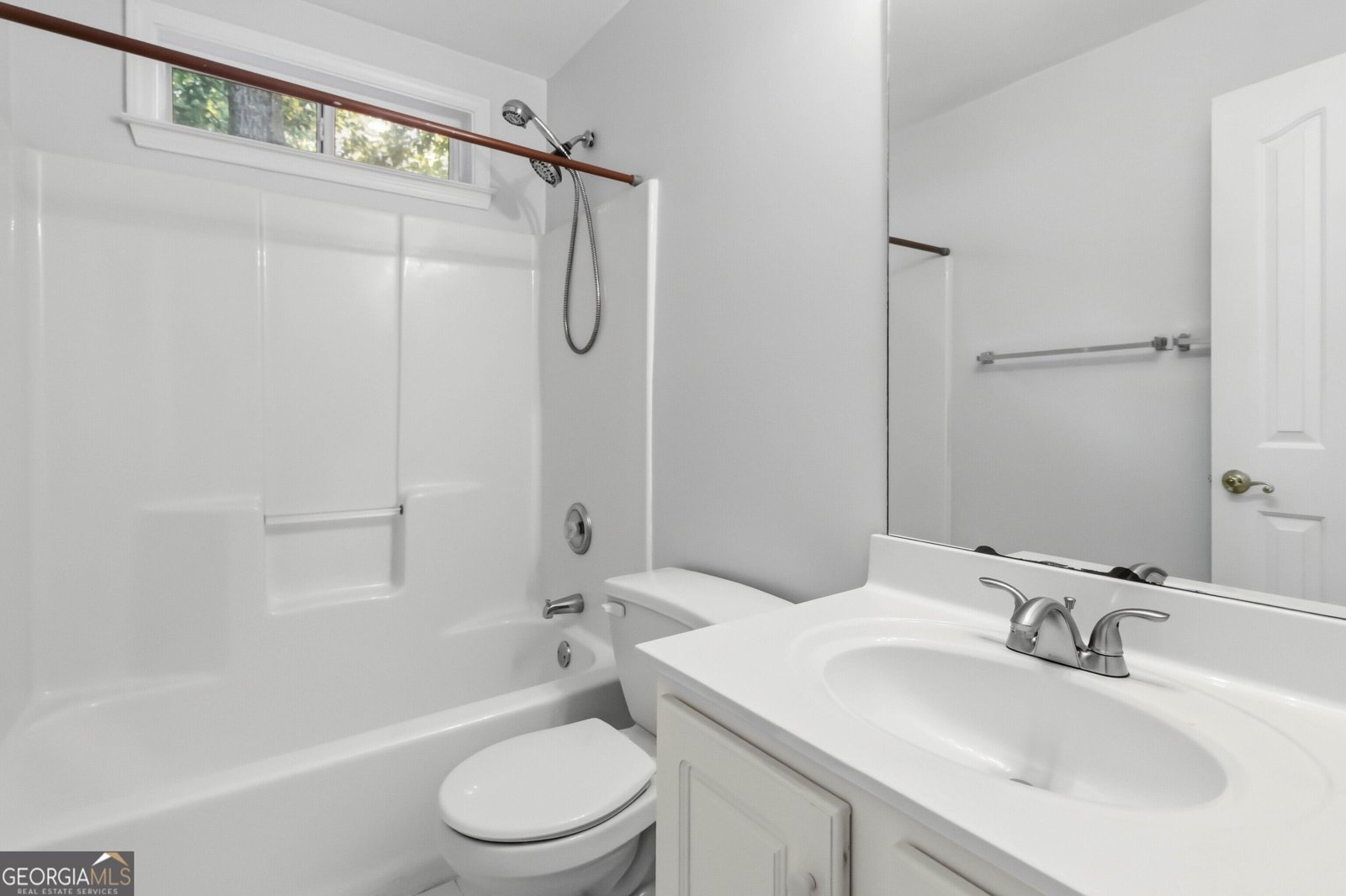 393 Victoria Lane Stockbridge - Photo 14