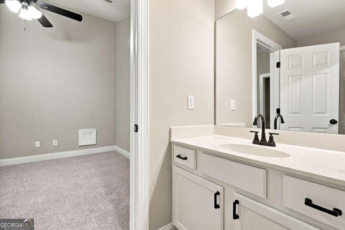 6749 Carriage Walk Lane Flowery Branch - Photo 33