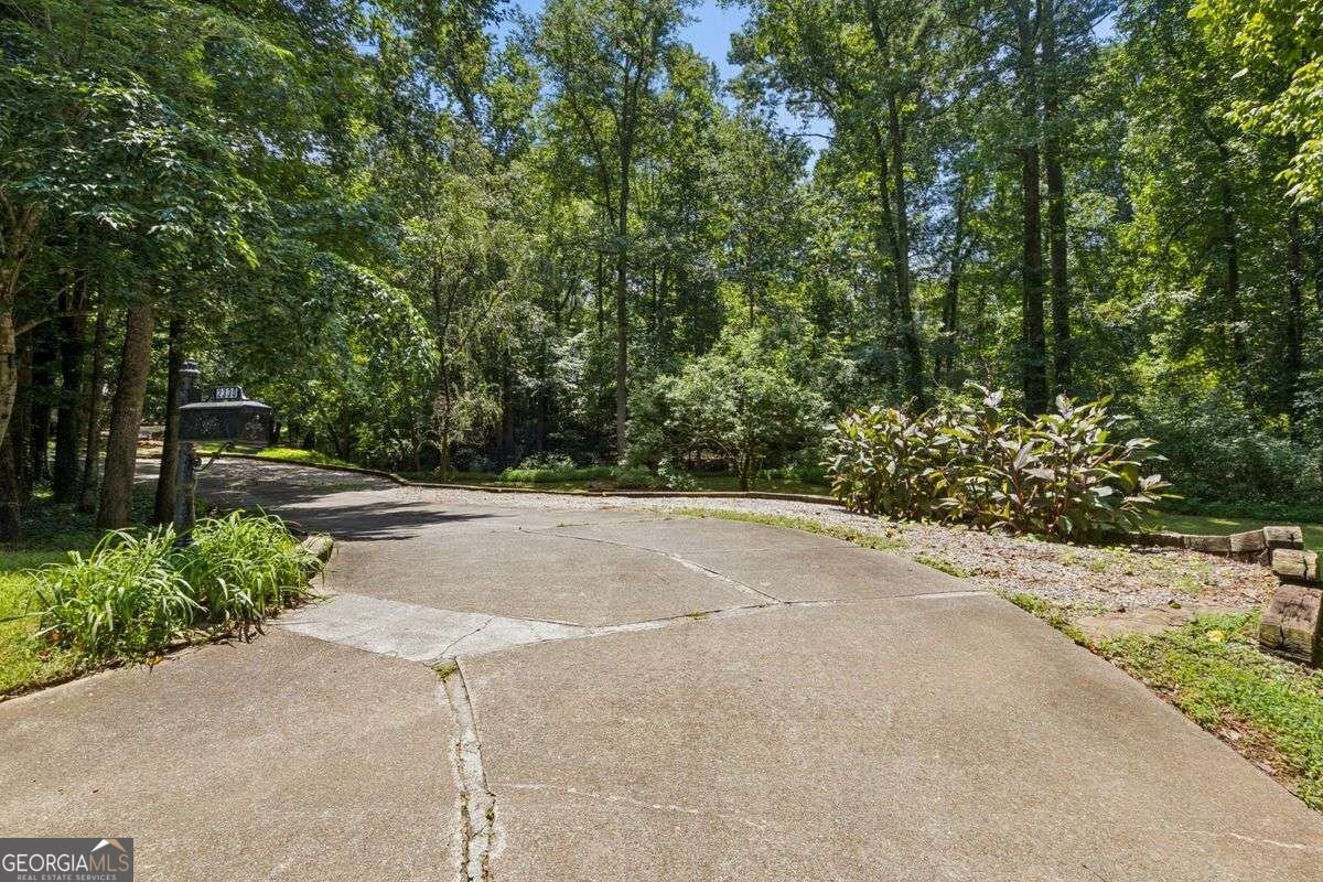2330 Castle Lane Marietta - Photo 52