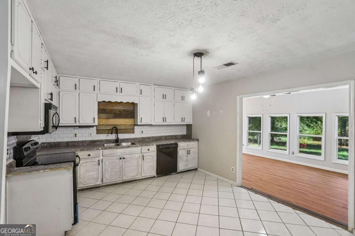 888 Laney Road Locust Grove - Photo 13