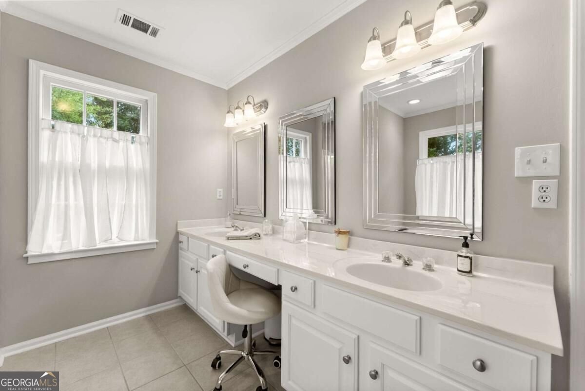 4649 Windsor Drive Flowery Branch - Photo 45