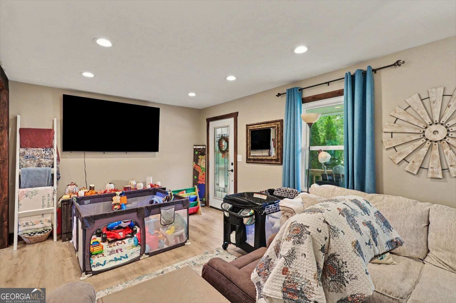 51 Rainwood Circle Drive Silver Creek - Photo 16
