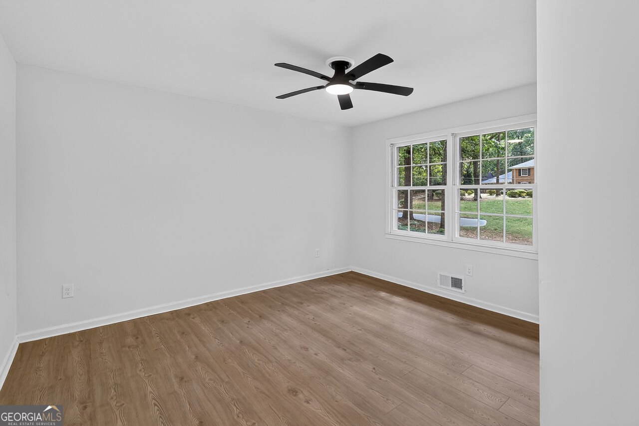 255 Cedar Creek Drive Athens - Photo 14