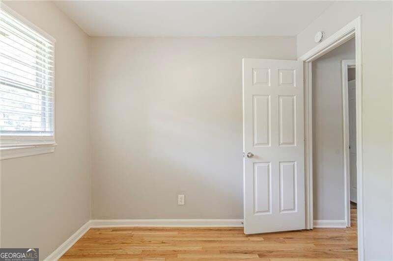 927 Magna Carta Drive Atlanta - Photo 10