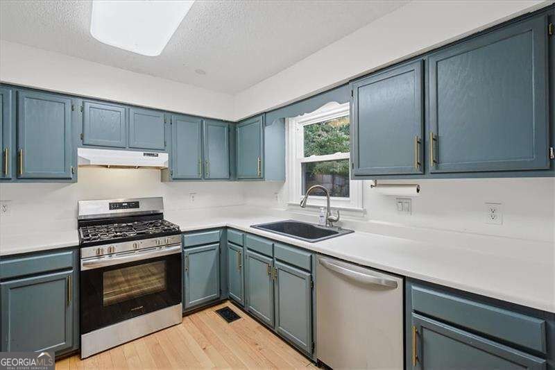 720 Creek Trail Kennesaw - Photo 17