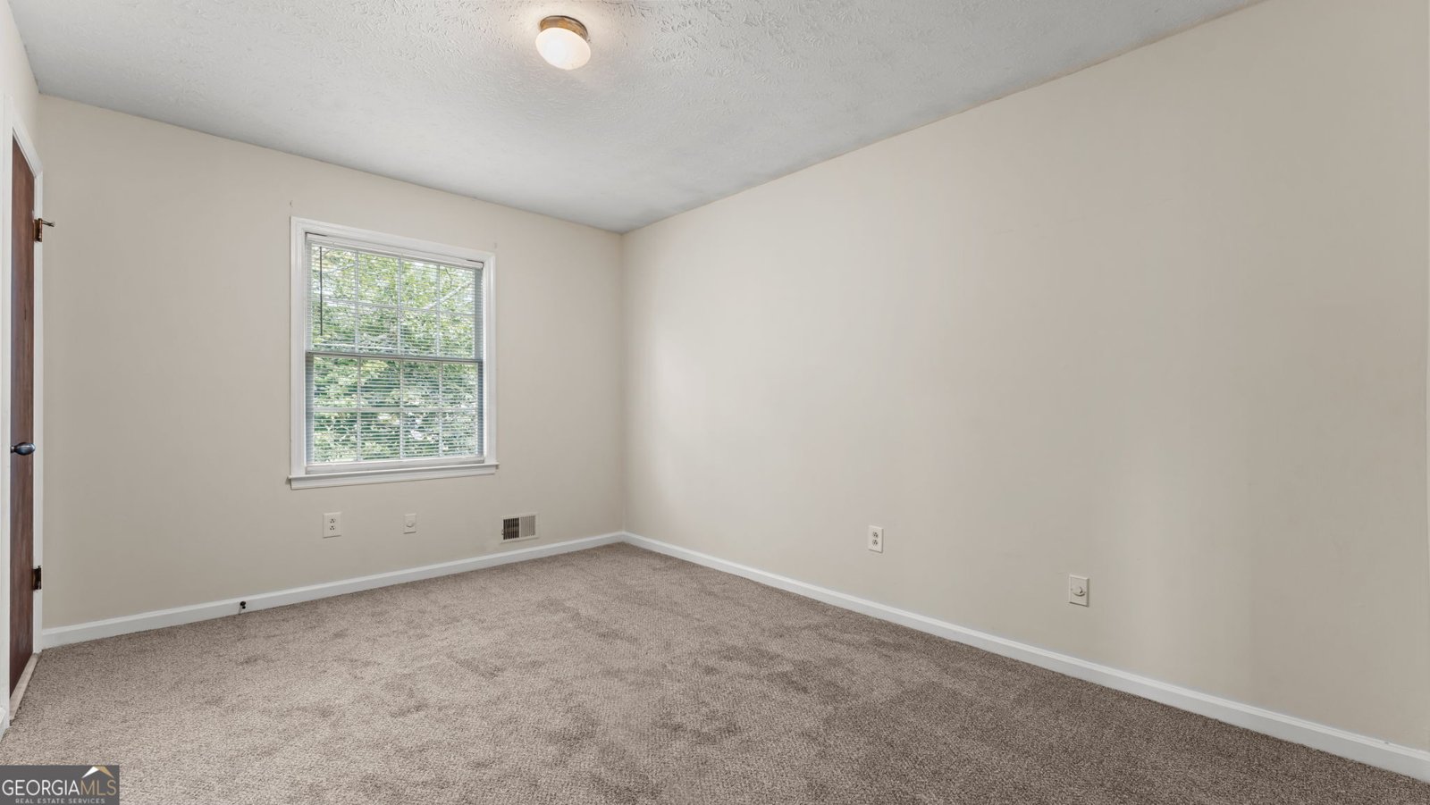 4561 Fairfax Place Powder Springs - Photo 11