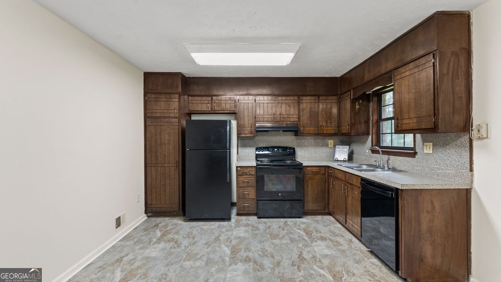 4561 Fairfax Place Powder Springs - Photo 7