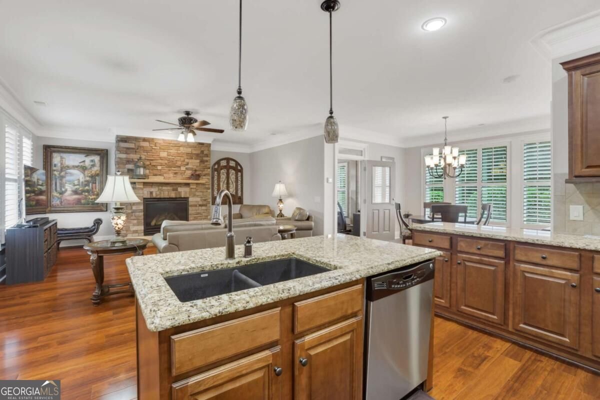 263 Somerset Circle Woodstock - Photo 36