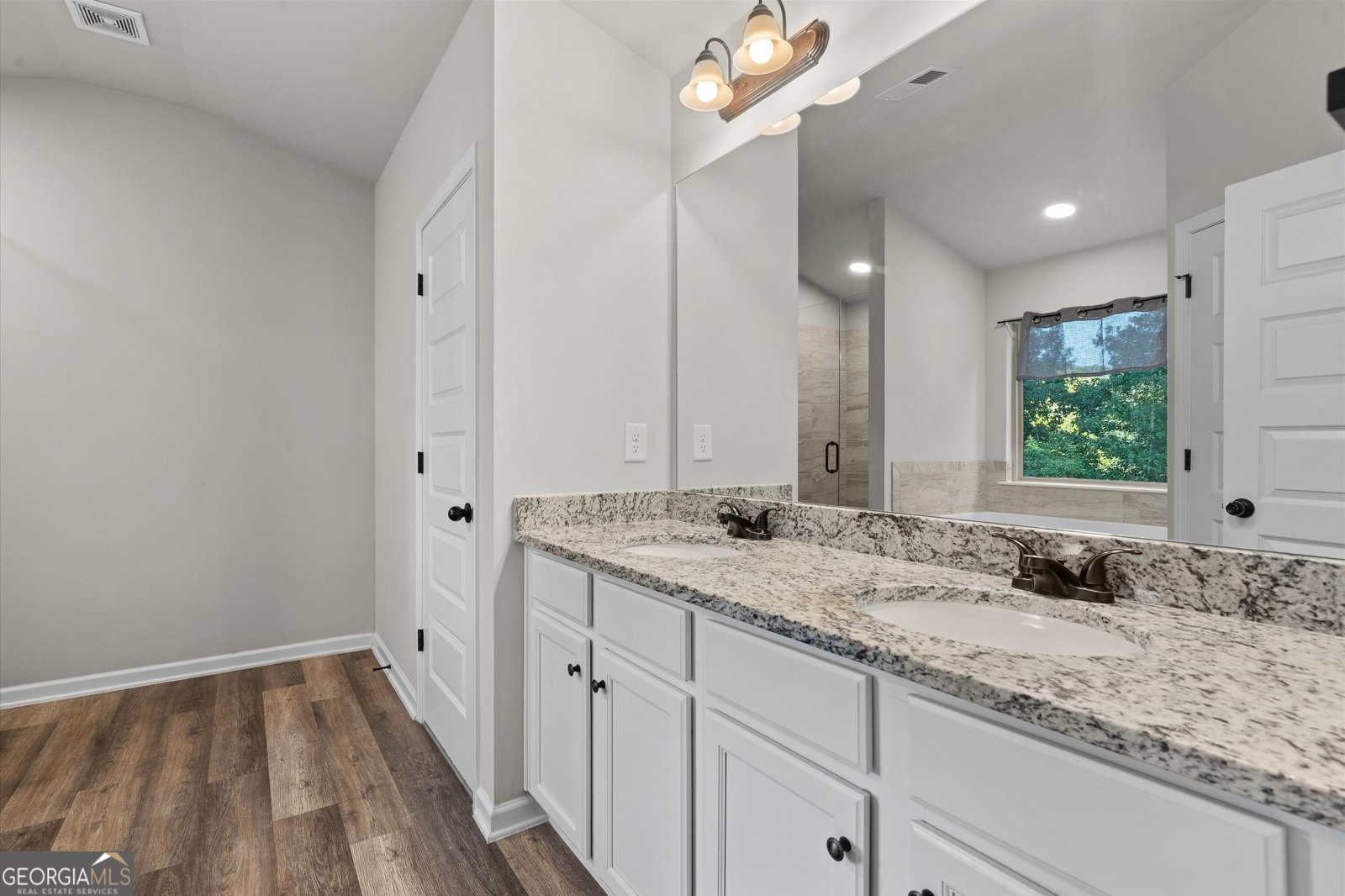 4950 Zoya Court Atlanta - Photo 16