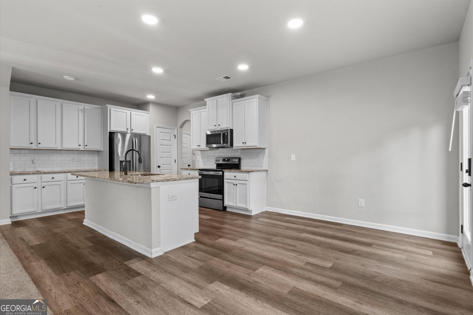 4950 Zoya Court Atlanta - Photo 6