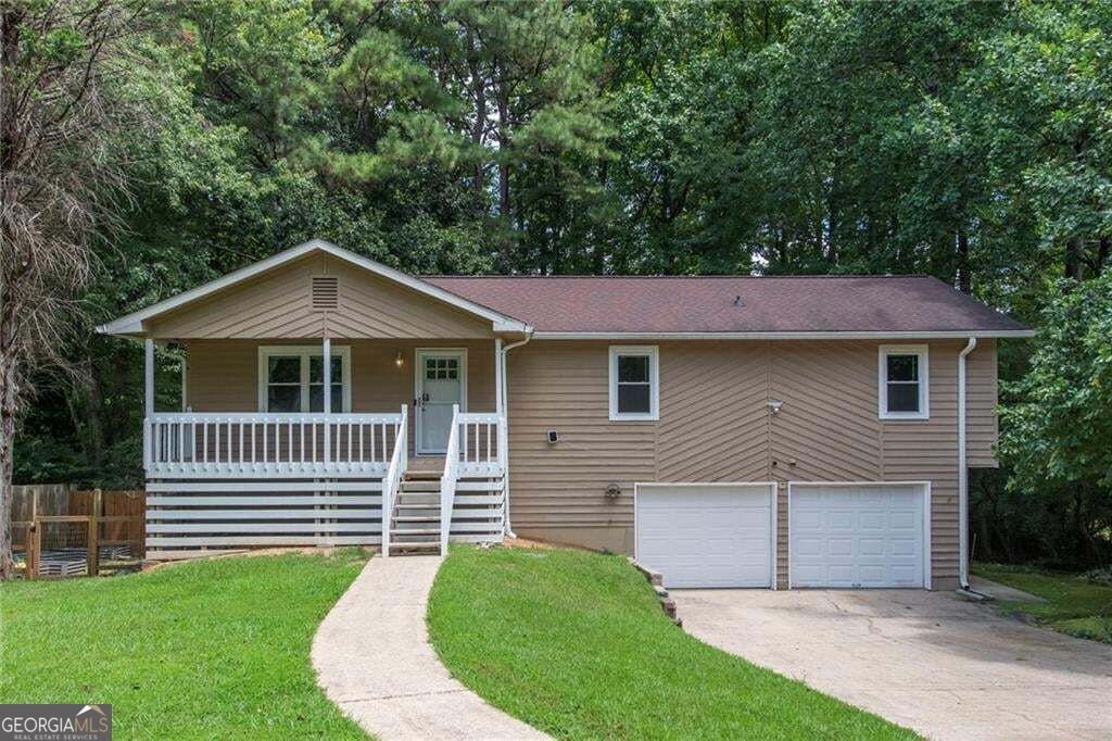 3125 Barrett Court Powder Springs - main photo