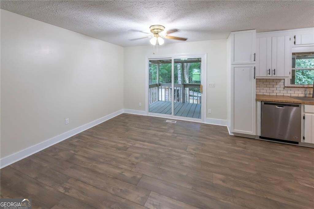 3125 Barrett Court Powder Springs - Photo 10