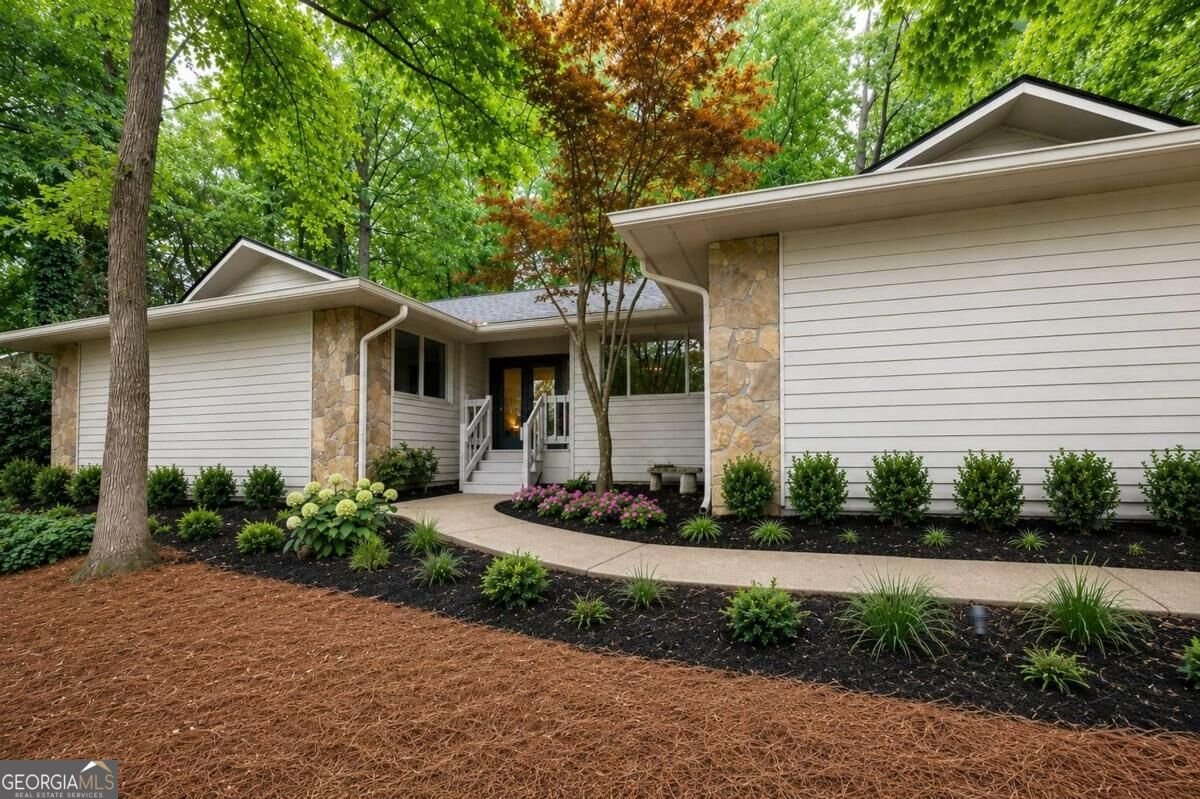 4198 Lake Rill Court Marietta - Photo 6