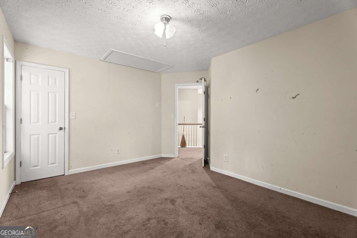 6833 Wynmeadow Drive Stone Mountain - Photo 36