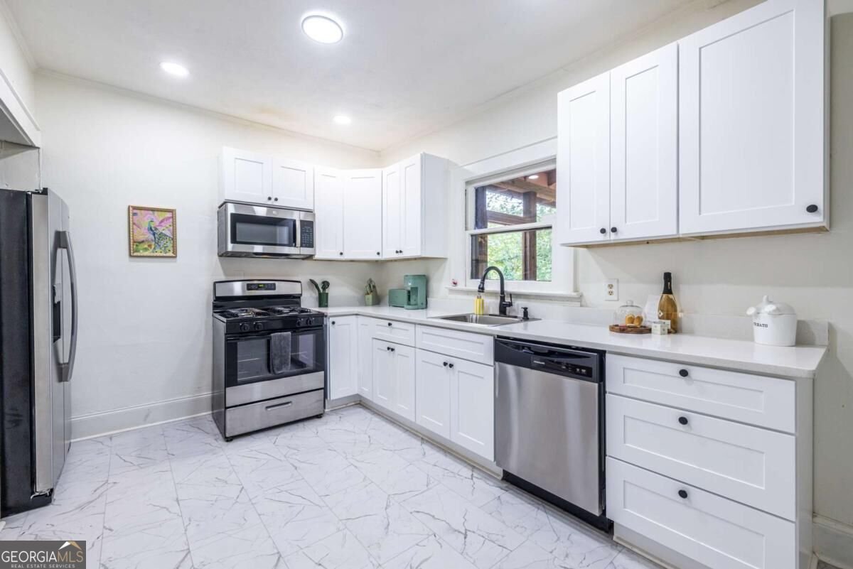 329 Kendrick Avenue Atlanta - Photo 6