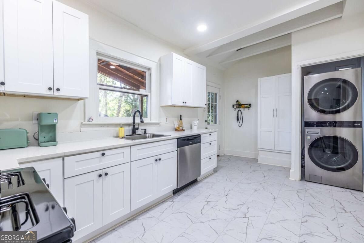 329 Kendrick Avenue Atlanta - Photo 8