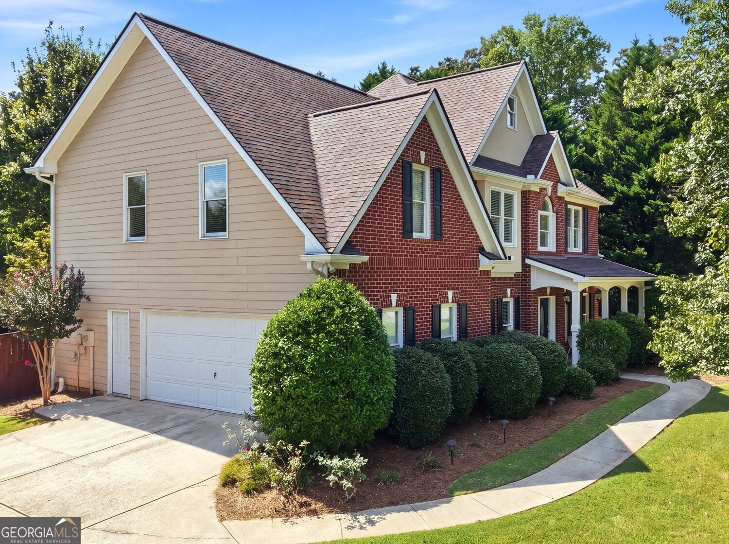 2010 Carithers Drive Marietta - main photo