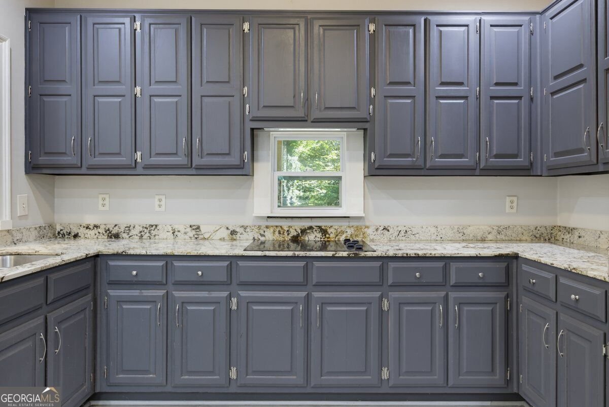 2711 Lochraven Court Snellville - Photo 17