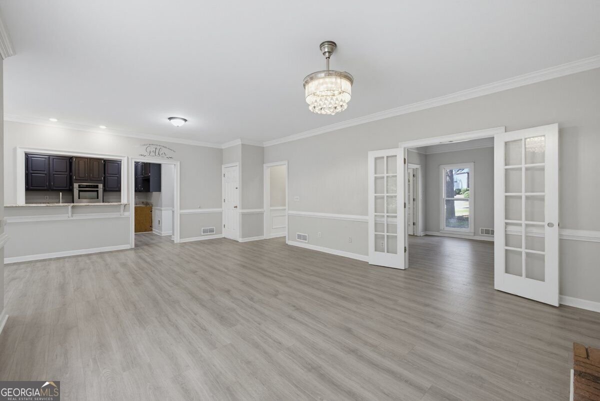 2711 Lochraven Court Snellville - Photo 9