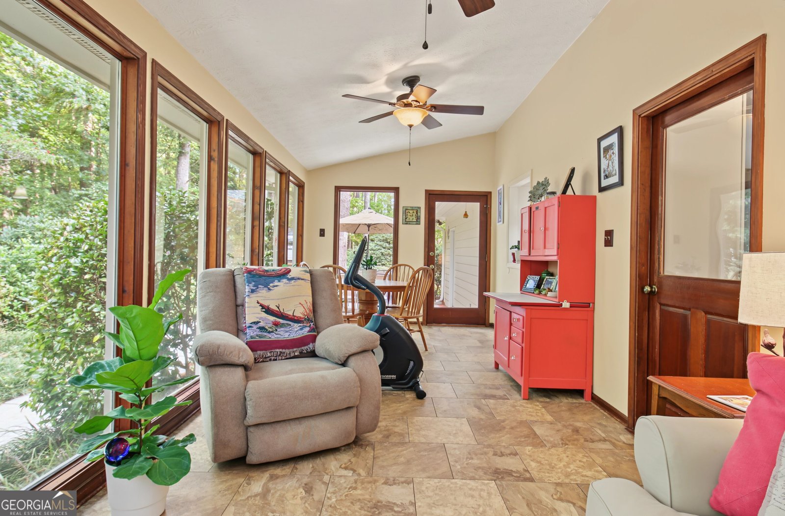 100 Hillside Drive Fayetteville - Photo 8