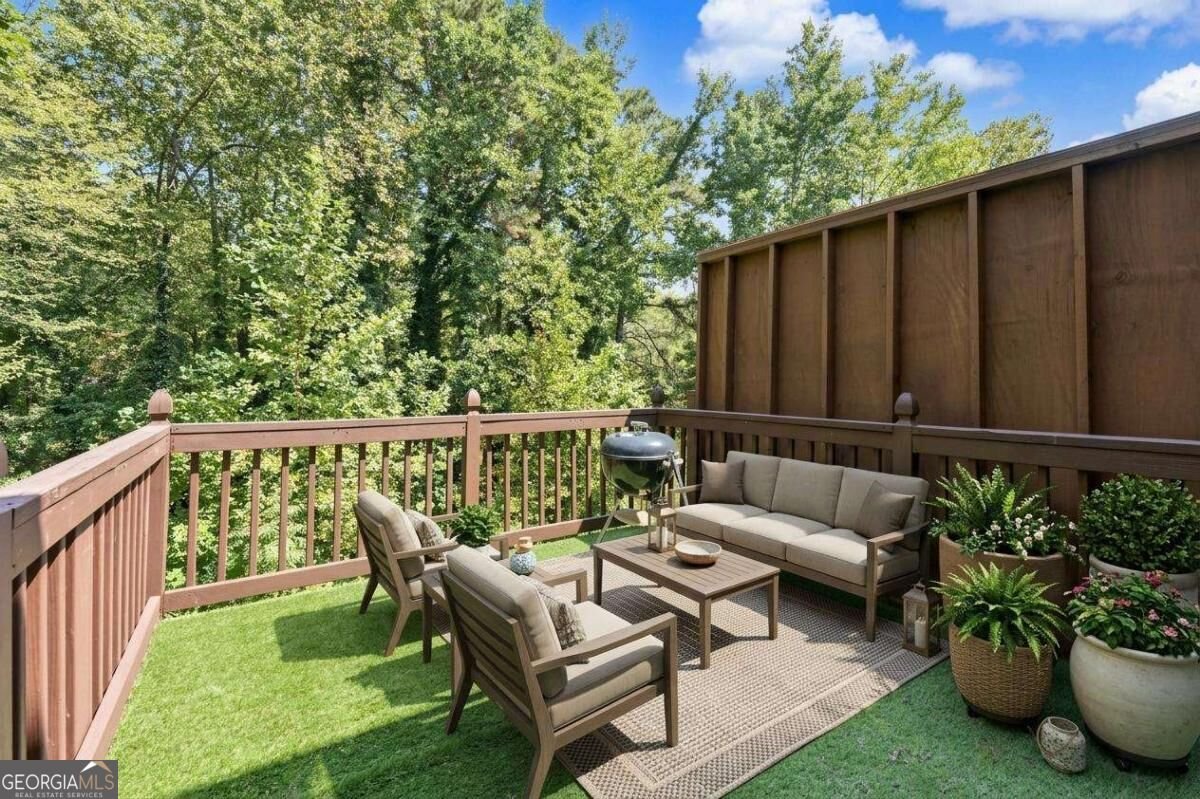 873 Edgewater Circle Marietta - Photo 12