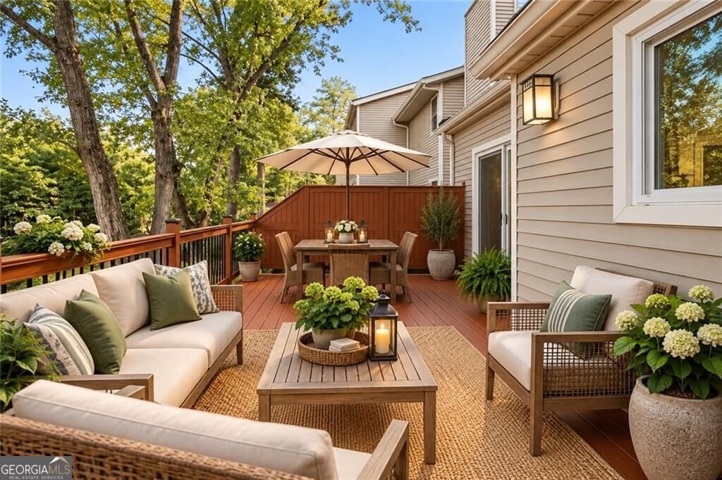 64 Basswood Circle Sandy Springs - Photo 12