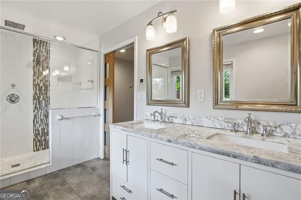 64 Basswood Circle Sandy Springs - Photo 15
