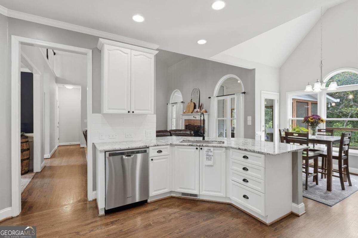 5425 Avonshire Lane Cumming - Photo 19