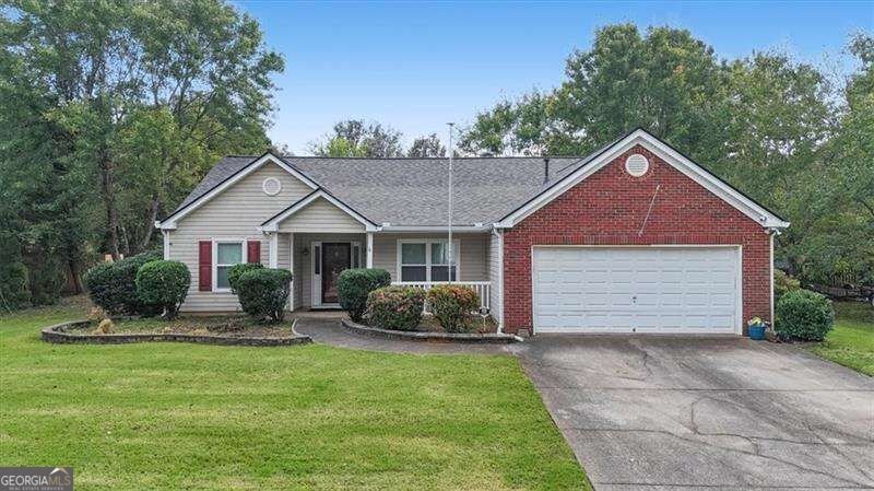 33 Glenabbey Drive Cartersville - main photo