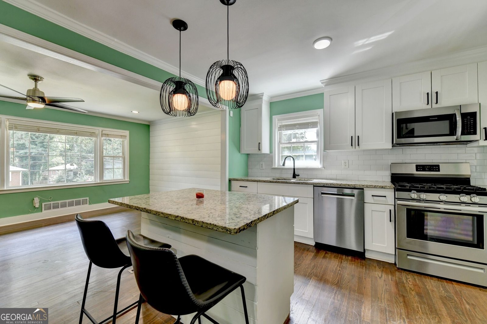 2587 Clark Drive East Point - Photo 11