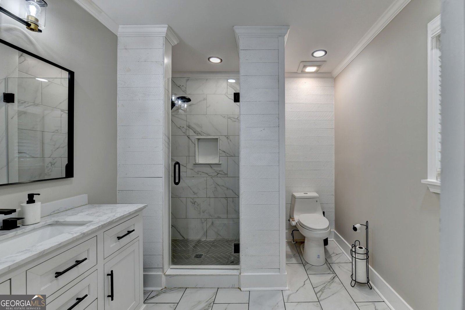 2587 Clark Drive East Point - Photo 21