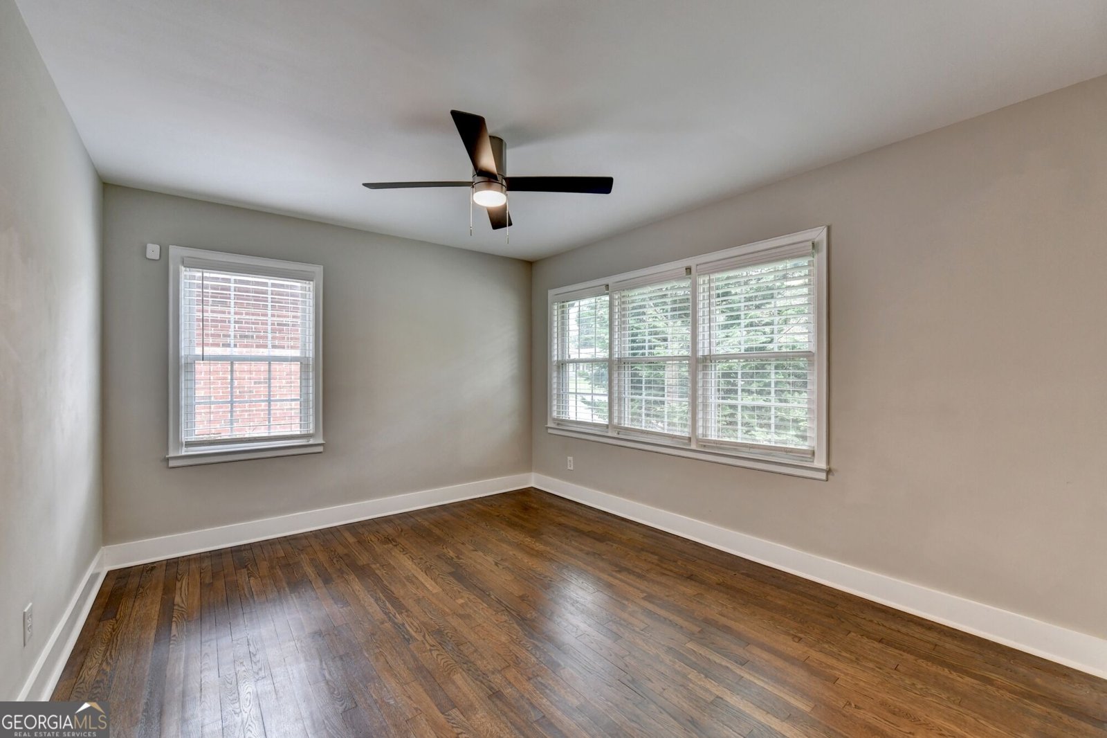 2587 Clark Drive East Point - Photo 25