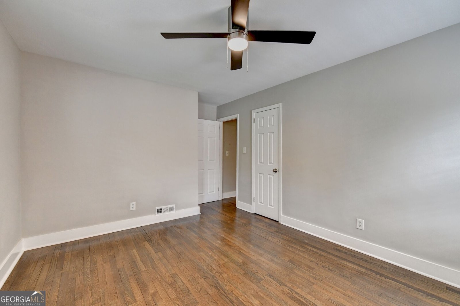 2587 Clark Drive East Point - Photo 27