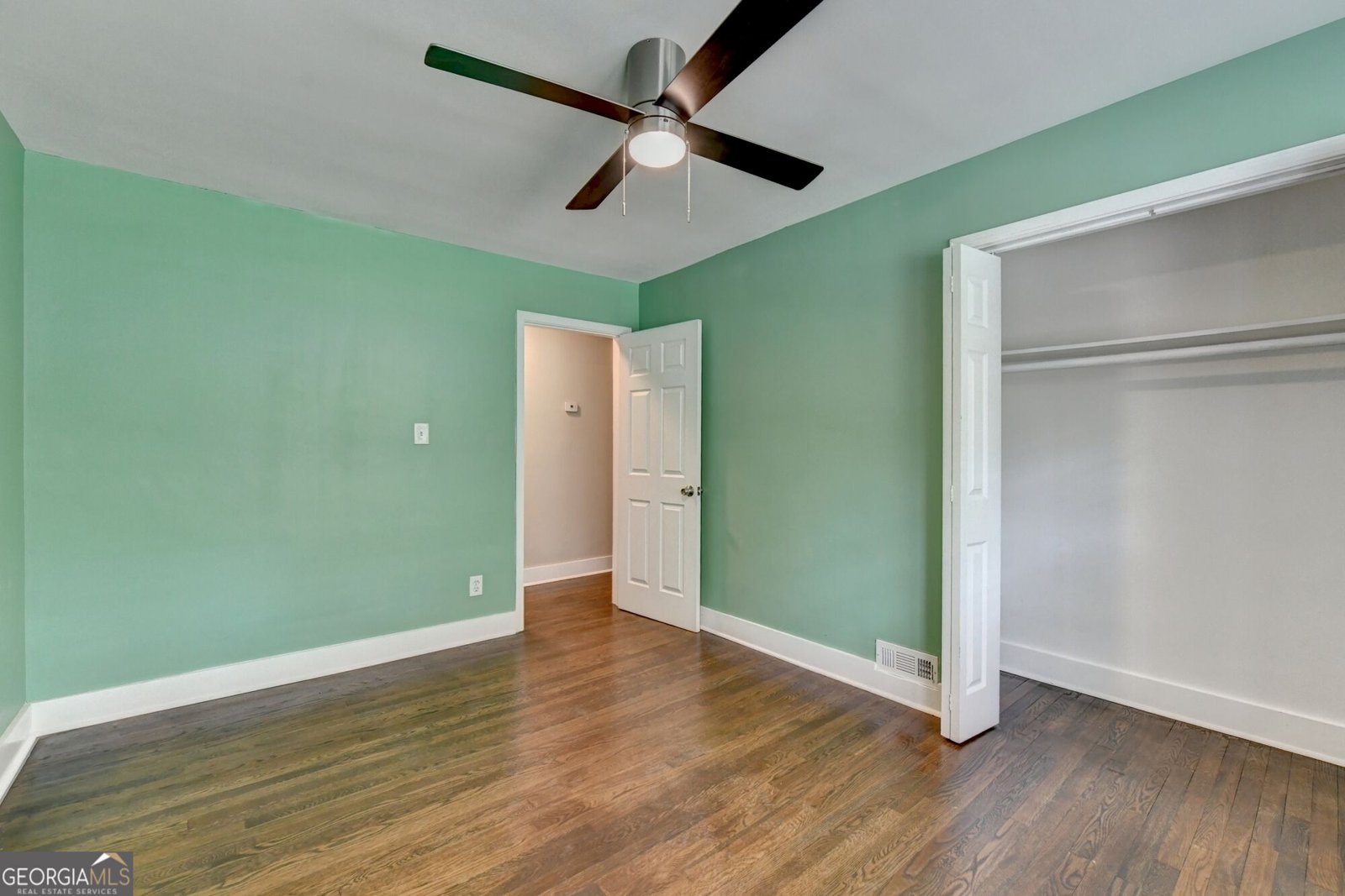 2587 Clark Drive East Point - Photo 30
