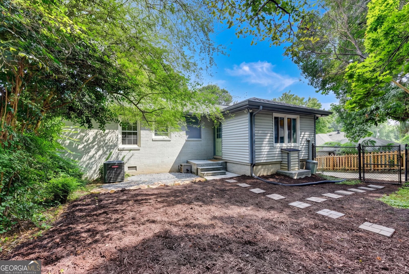 2587 Clark Drive East Point - Photo 33
