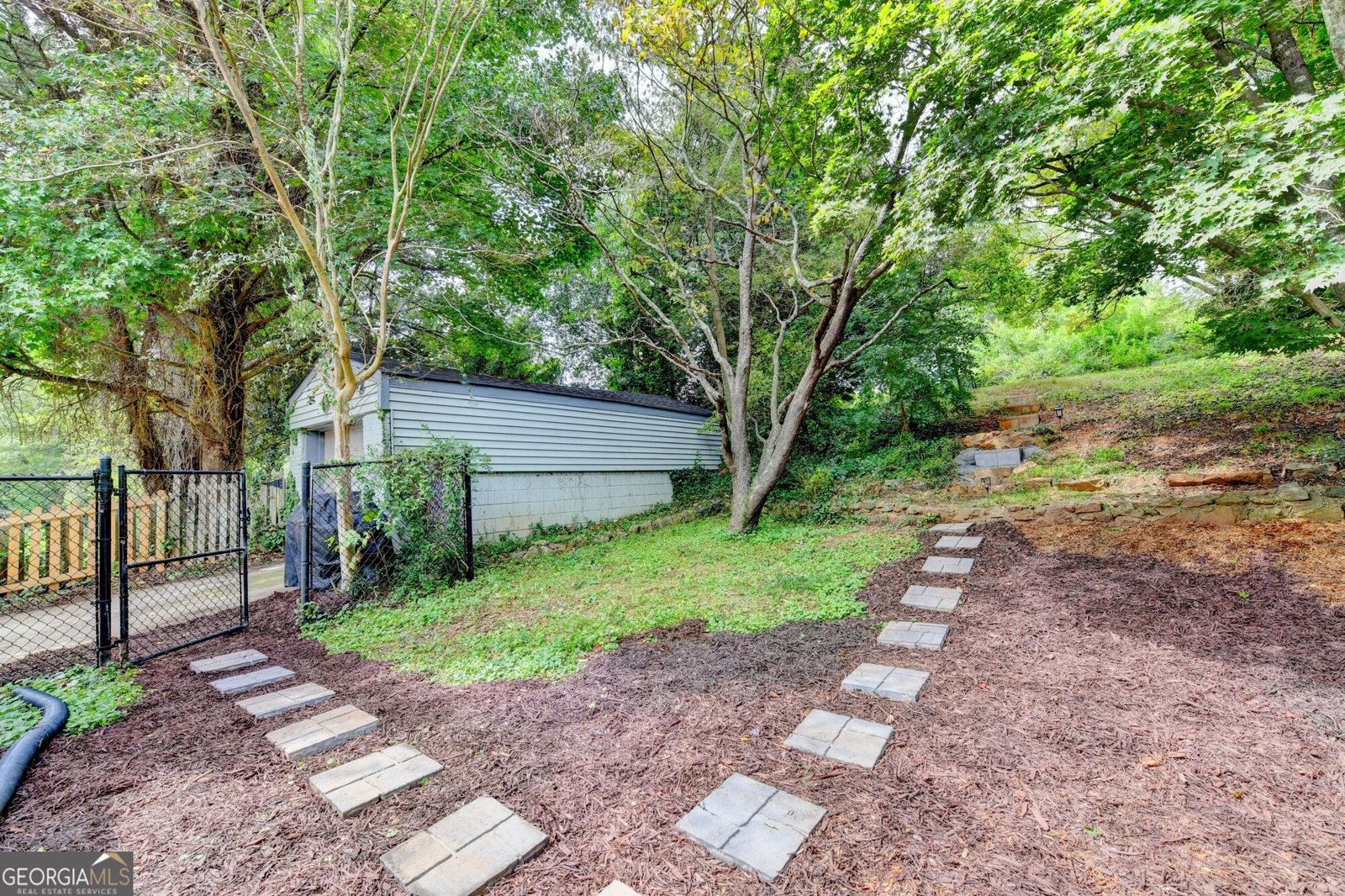 2587 Clark Drive East Point - Photo 34