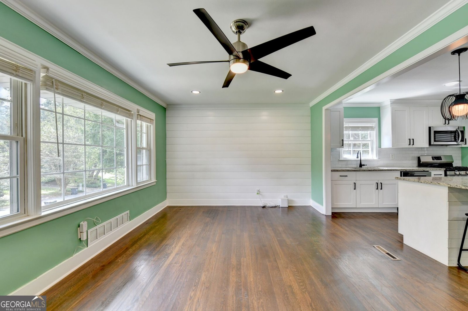 2587 Clark Drive East Point - Photo 9