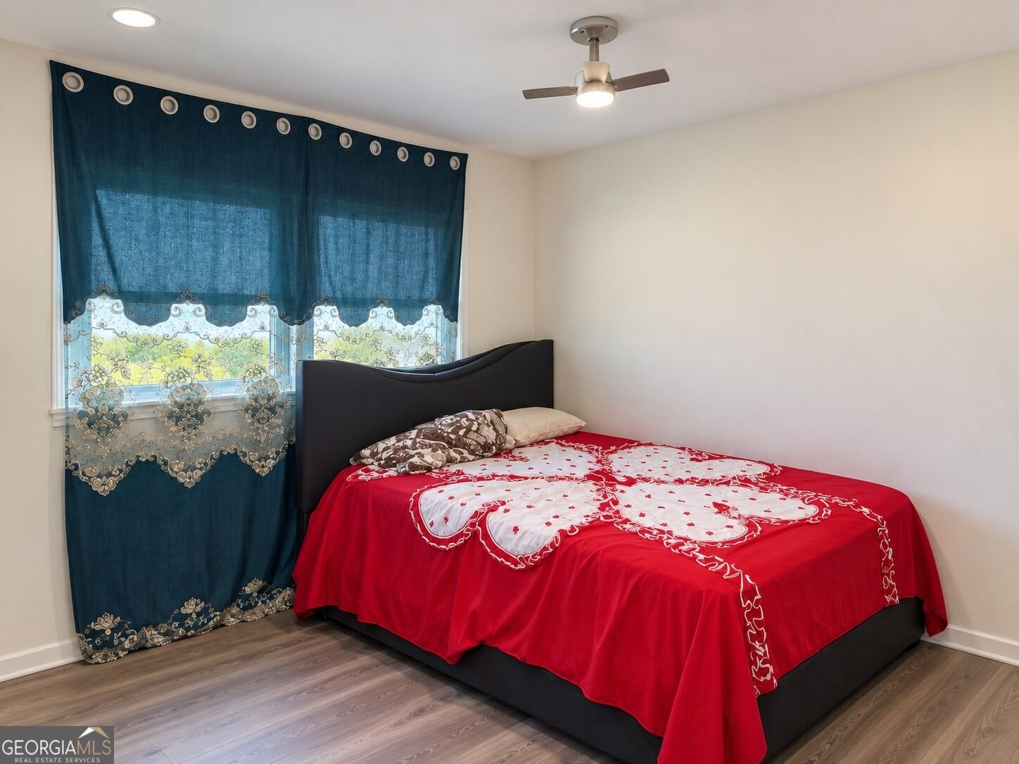 3878 Nielsen Court Clarkston - Photo 11