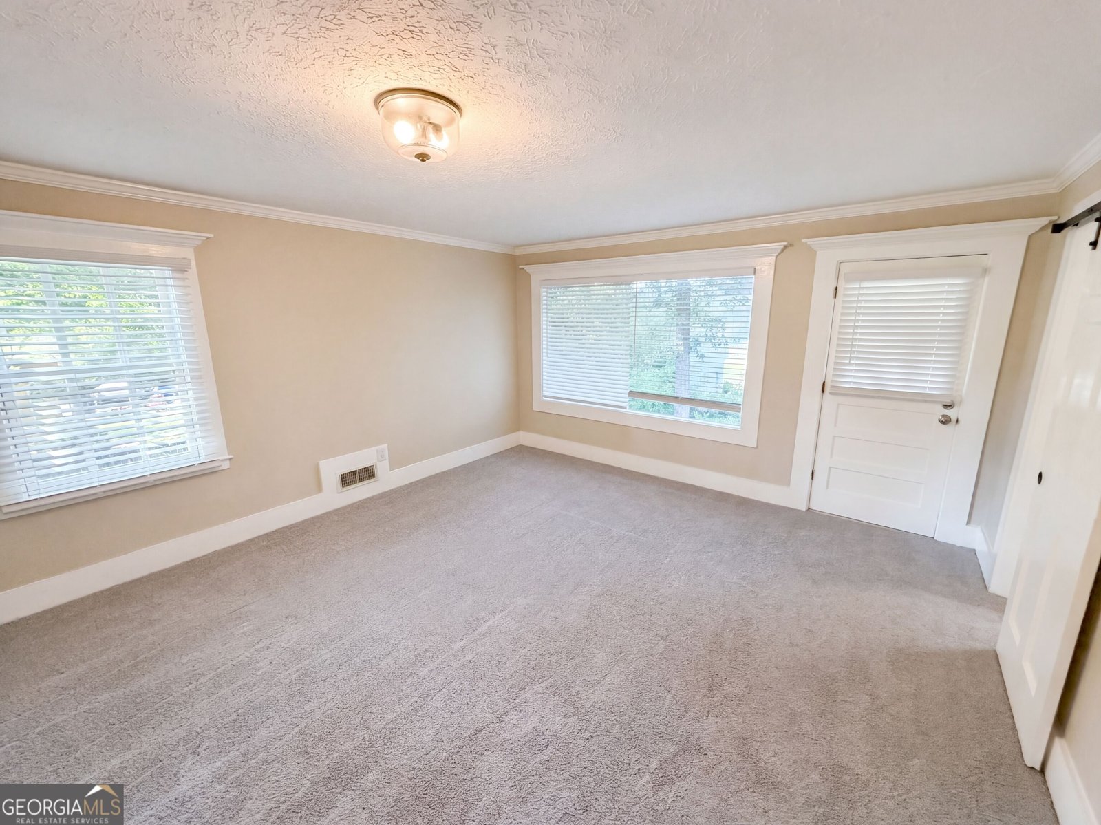 6257 Summers Circle Douglasville - Photo 11
