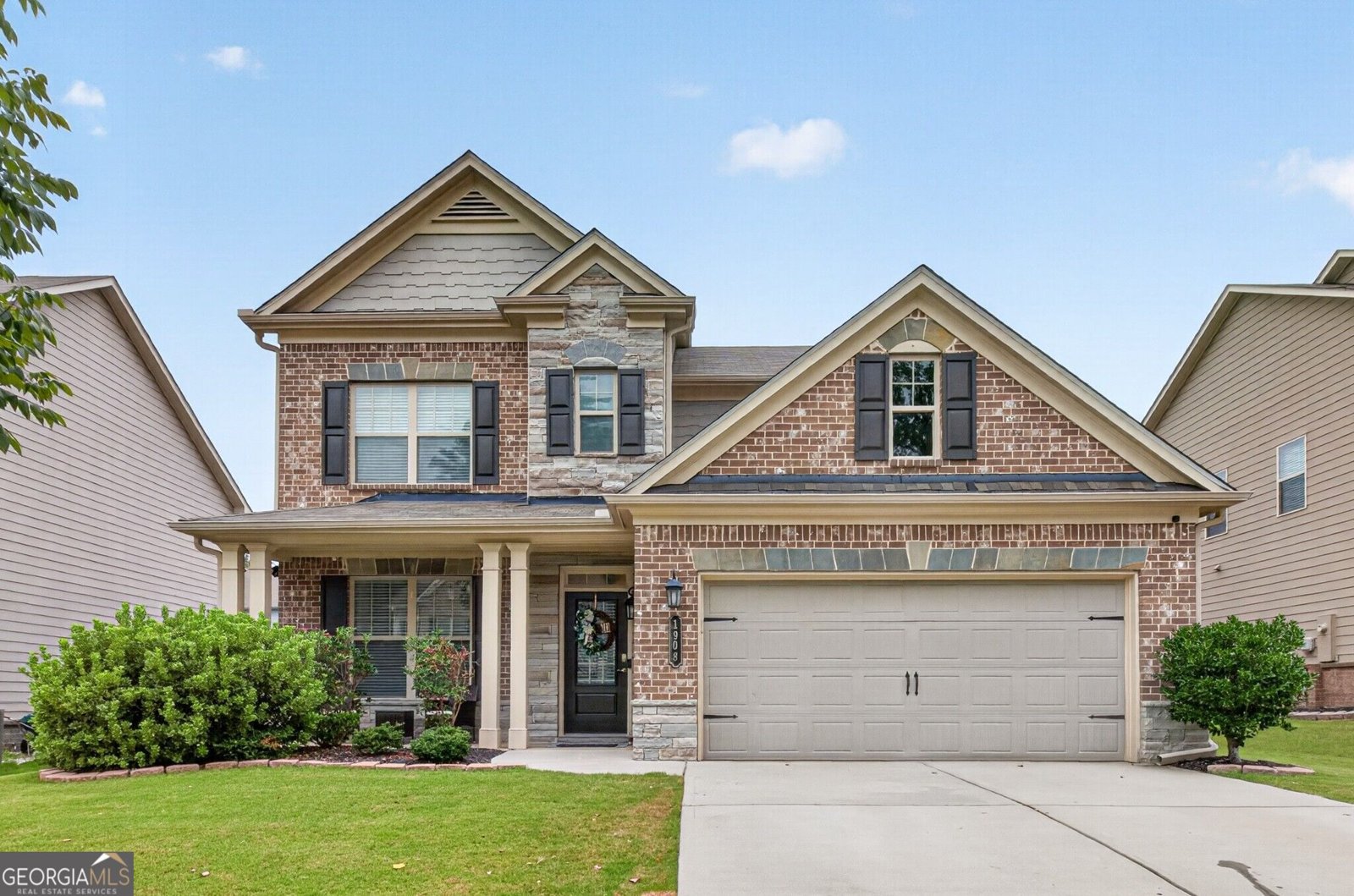 1908 Lakeview Bend Way Buford - main photo
