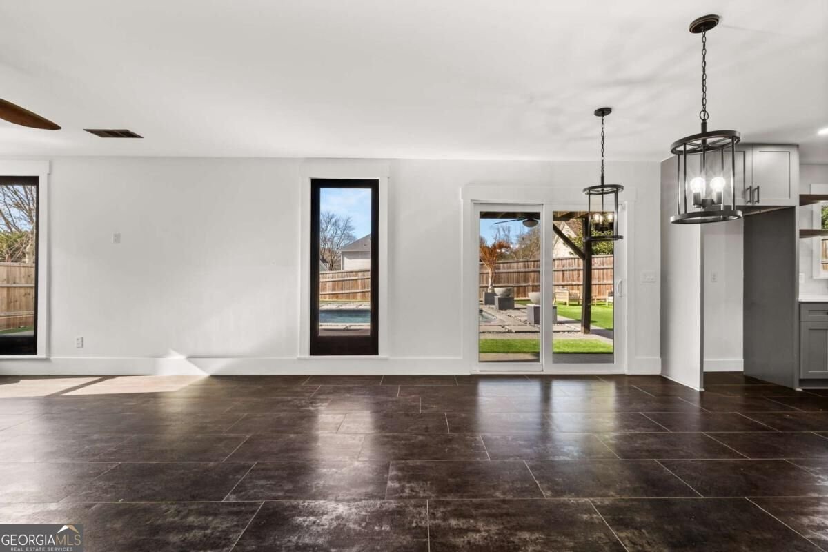 425 Mikasa Drive Johns Creek - Photo 14